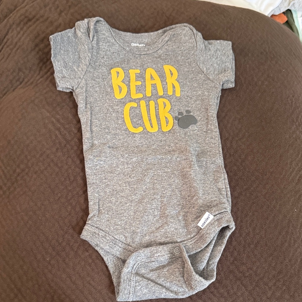 Gerber Gray One-Piece Bodysuit with Yellow 'Bear Cub' Graphic